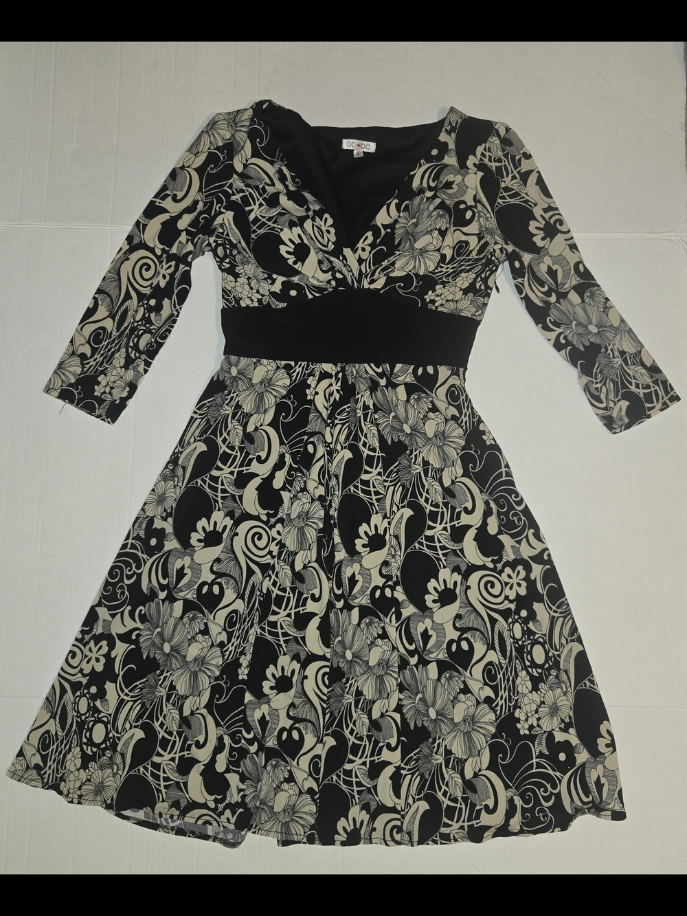 OC ❤️ OcC Floral V-Neck Fit & Flare Dress in Black and Cream